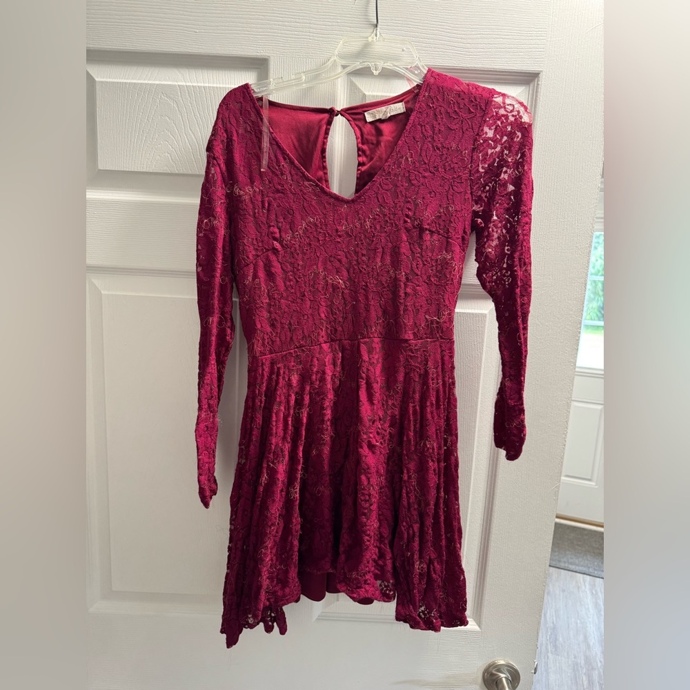 Rewind Lace wine red long sleeve dress